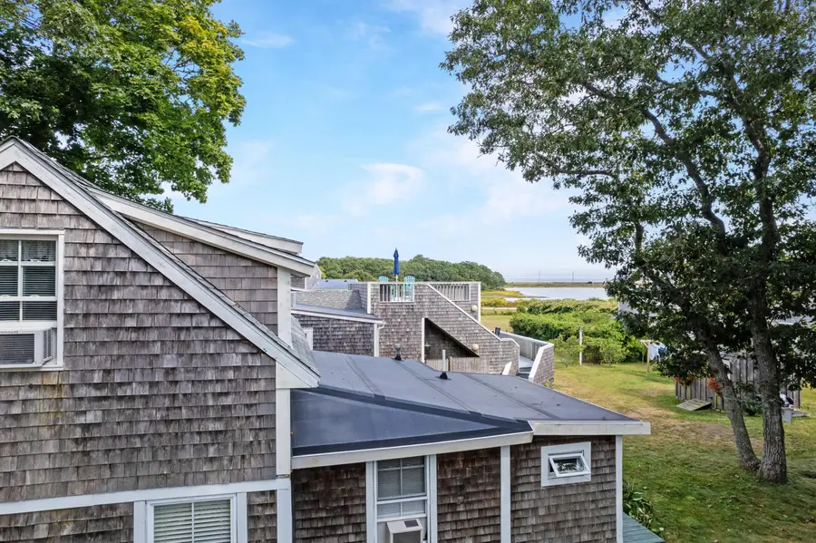 50 Canonicus Avenue, Oak Bluffs, MA 02557 - Image #2