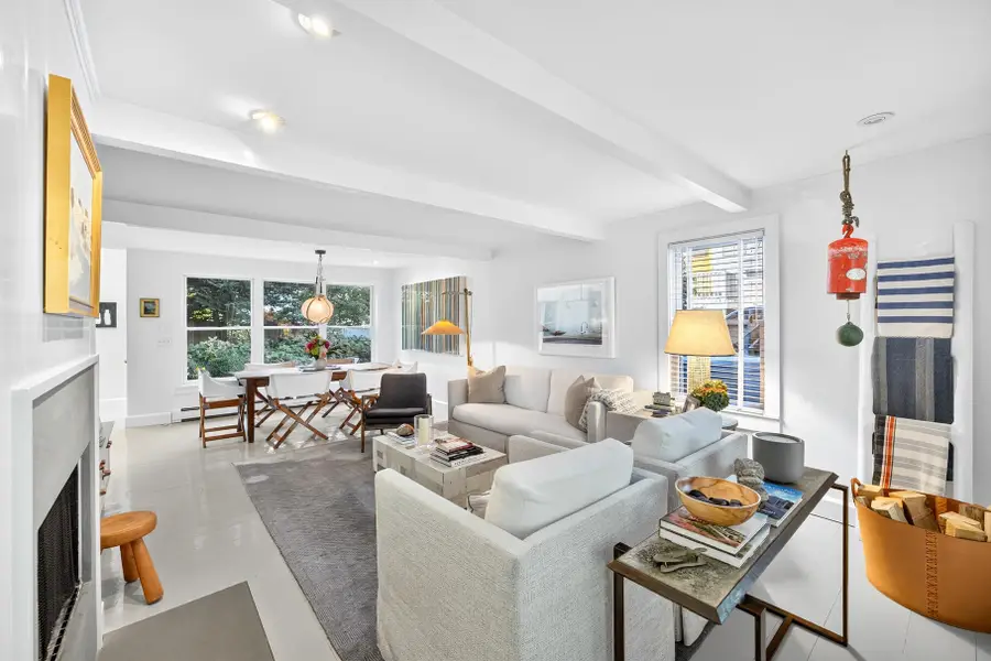 26 Cottage Street, Provincetown, MA 02657 - Image #2