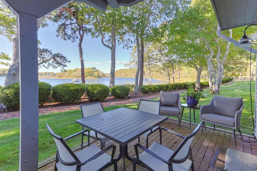 381 Great Oak Road, Mashpee, MA 02649 - Image #2