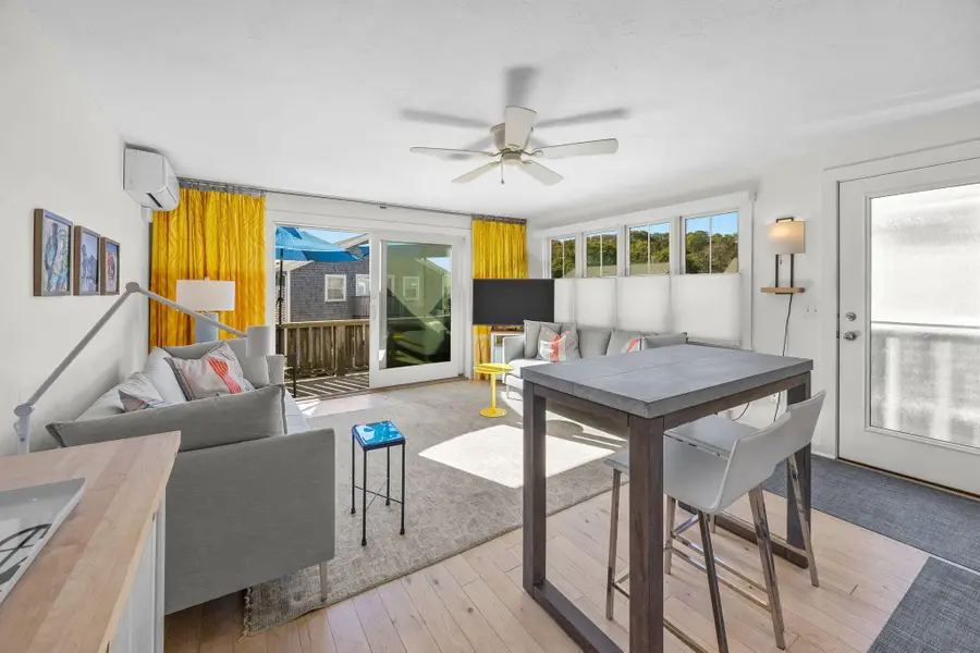 690 Commercial Street, Provincetown, MA 02657 - Image #3