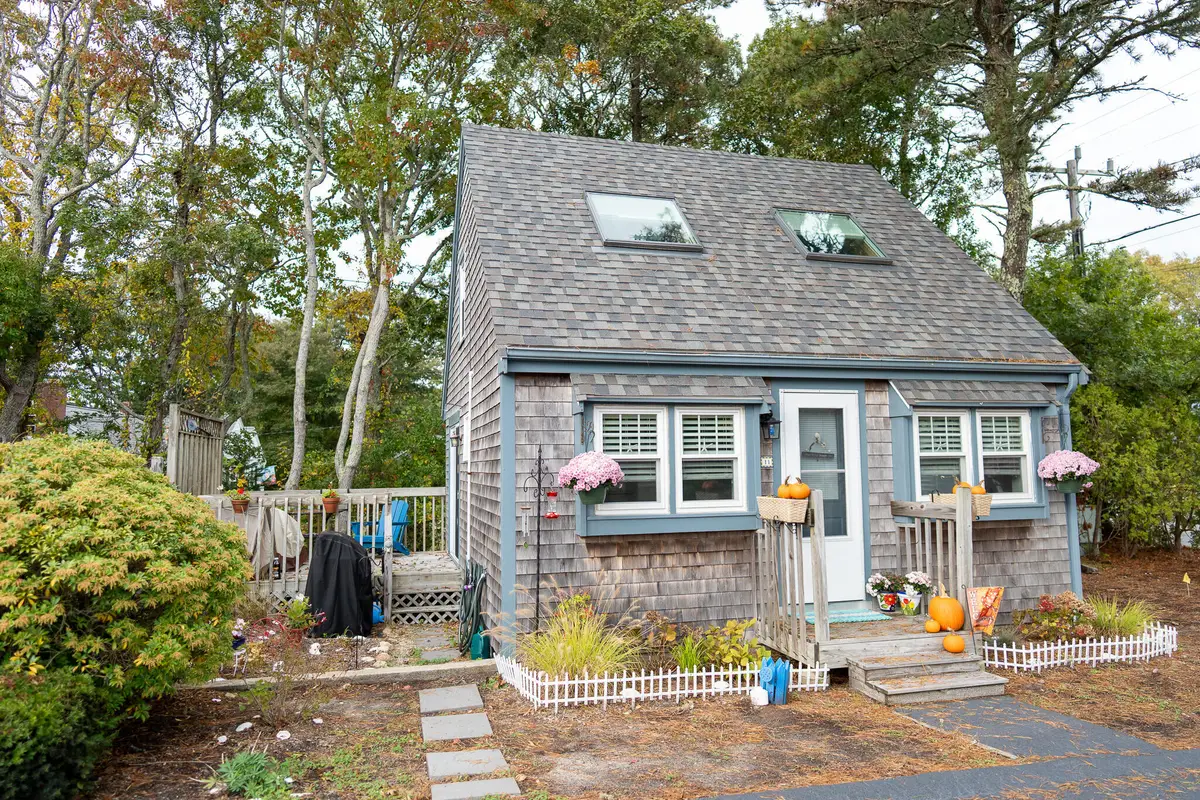 109 Seaview Avenue, South Yarmouth, MA 02664 - #1