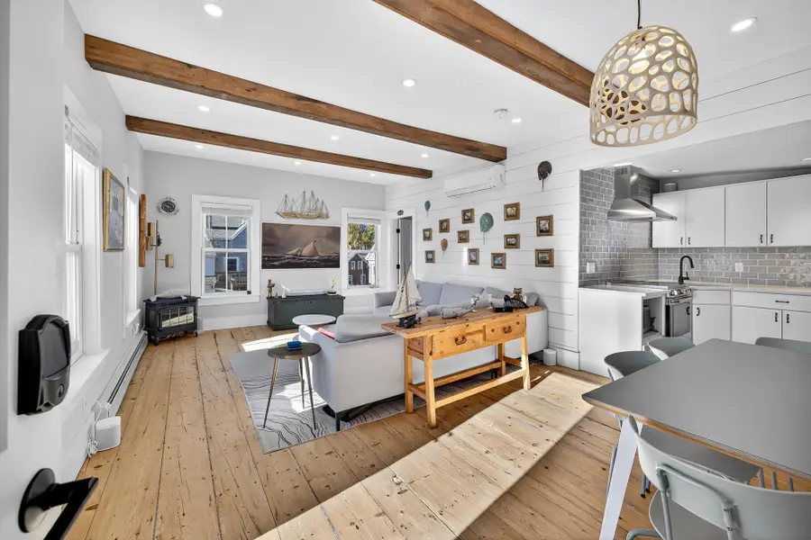 452 Commercial Street, Provincetown, MA 02657 - Image #3