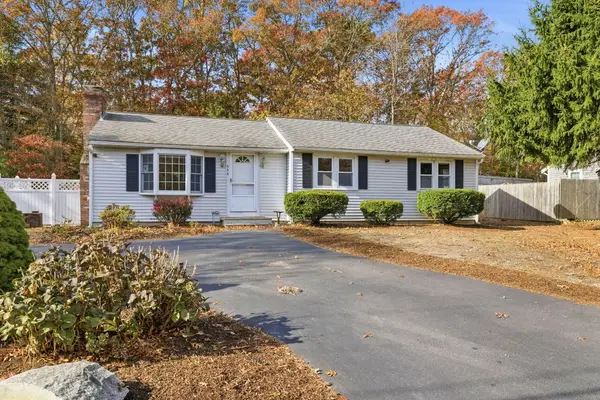 544 Cotuit Road, Mashpee, MA 02649