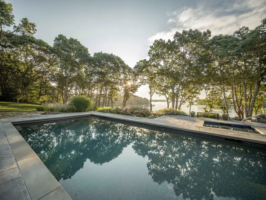 835 Old Post Road, Cotuit, MA 02635 - Image #2