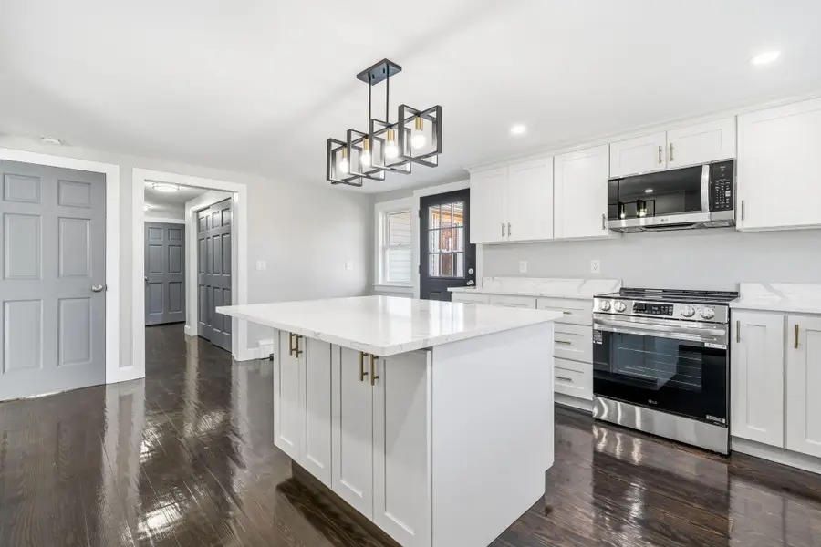 408 Teaticket Highway, Teaticket, MA 02536 - Image #3