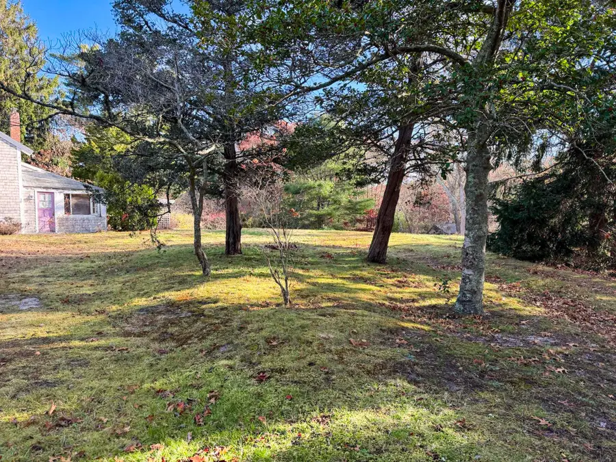 30 Pond Street, Osterville, MA 02655 - Image #2