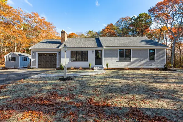 83 Peacock Drive, Hyannis, MA 02601