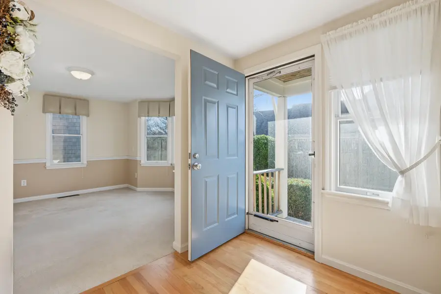 29 Boxwood Circle, Yarmouth Port, MA 02675 - Image #2