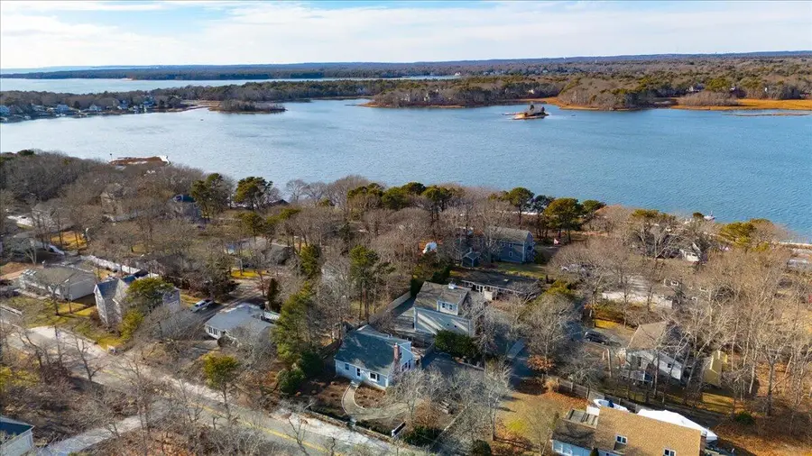 197 Monomoscoy Road, Mashpee, MA 02649 - #3