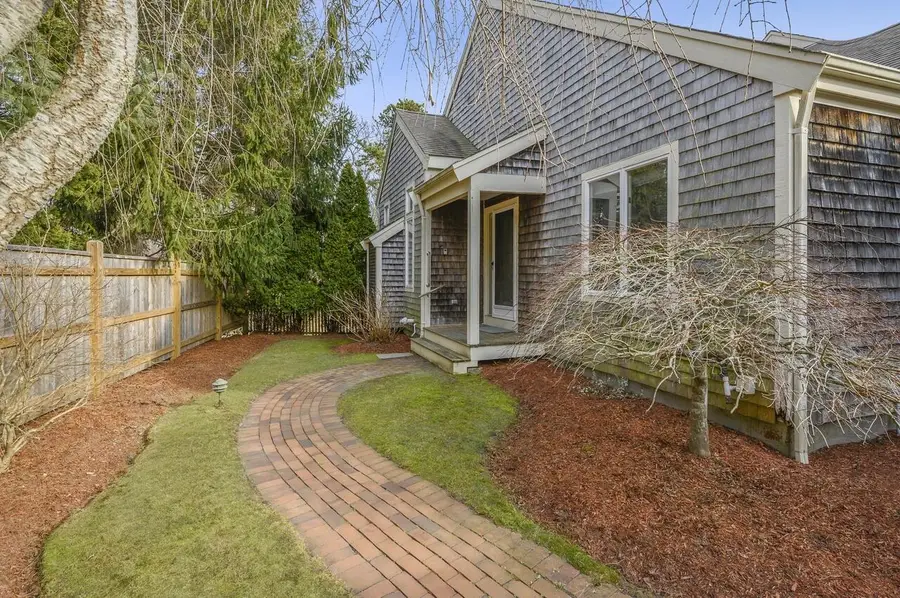 100 Kates Path, Yarmouth Port, MA 02675 - Image #2