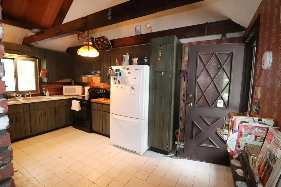 930 Old Bass River Road, Dennis, MA 02638 - Image #3