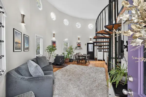 19 Old Bridge Road, Truro, MA 02666