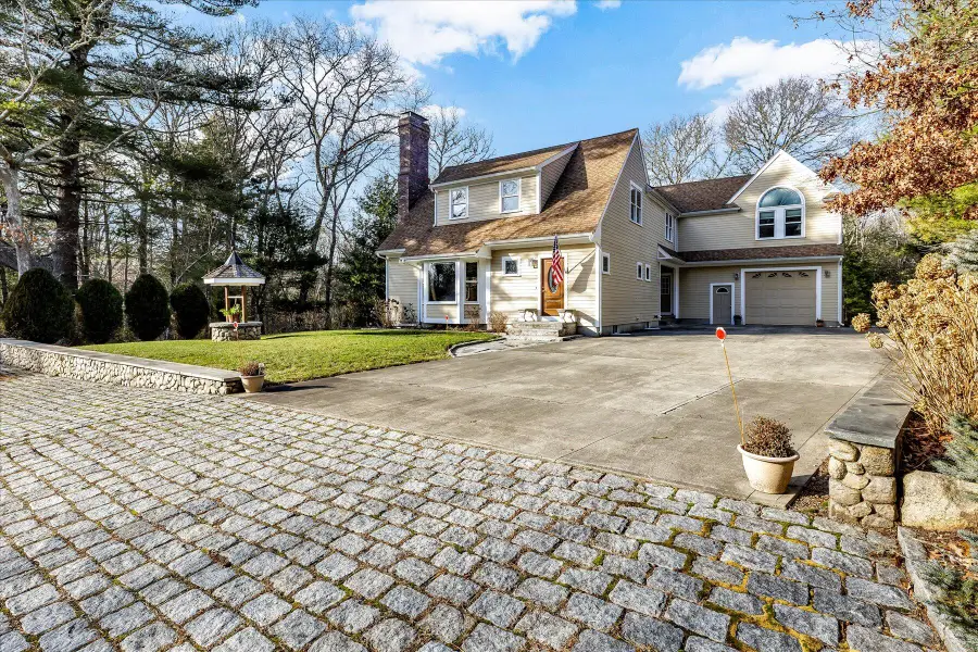 10 Rockledge Drive, North Falmouth, MA 02556 - Image #2