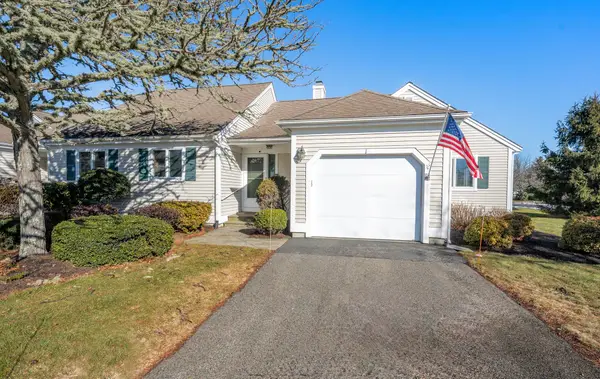 1 Masters Court, Mashpee, MA 02649