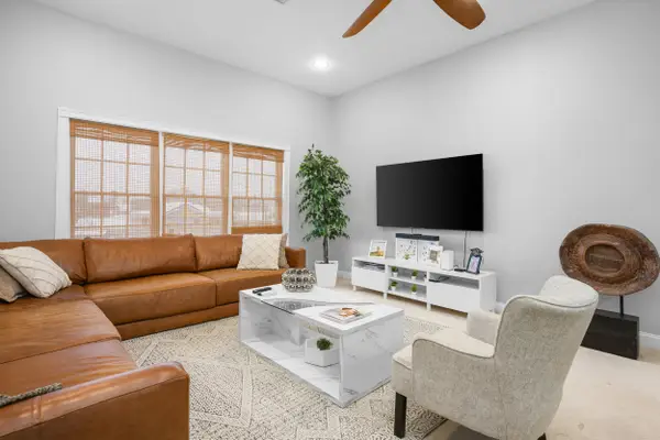 68 Center Street, Hyannis, MA 02601