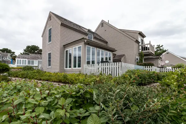 15 Brant Rock Road, Mashpee, MA 02649