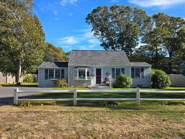 36 Pine Cone Drive, West Yarmouth, MA 02673