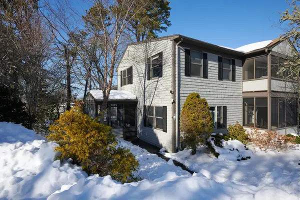 14 Harold Street, Harwich Port, MA 02646