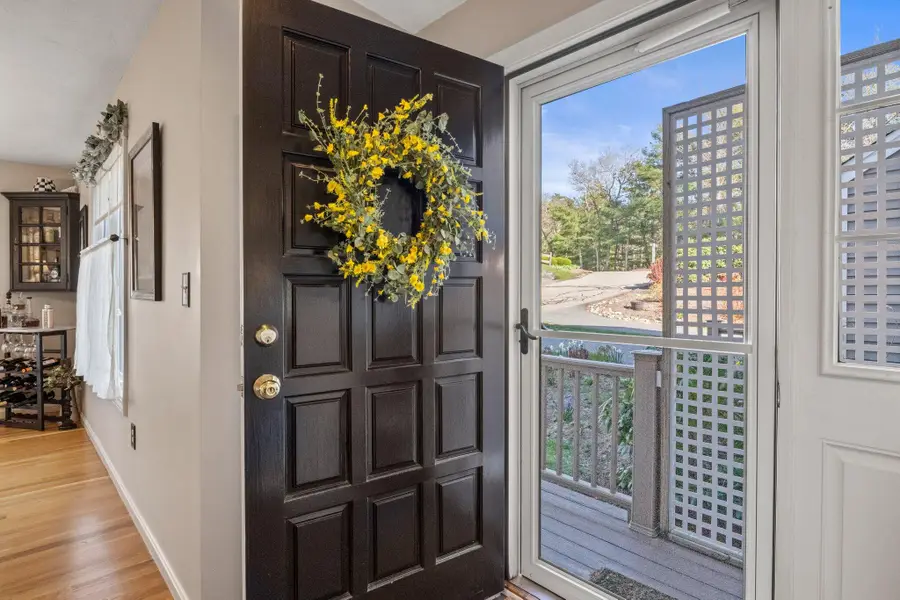 6 Aspen Road, Buzzards Bay, MA 02532 - #3