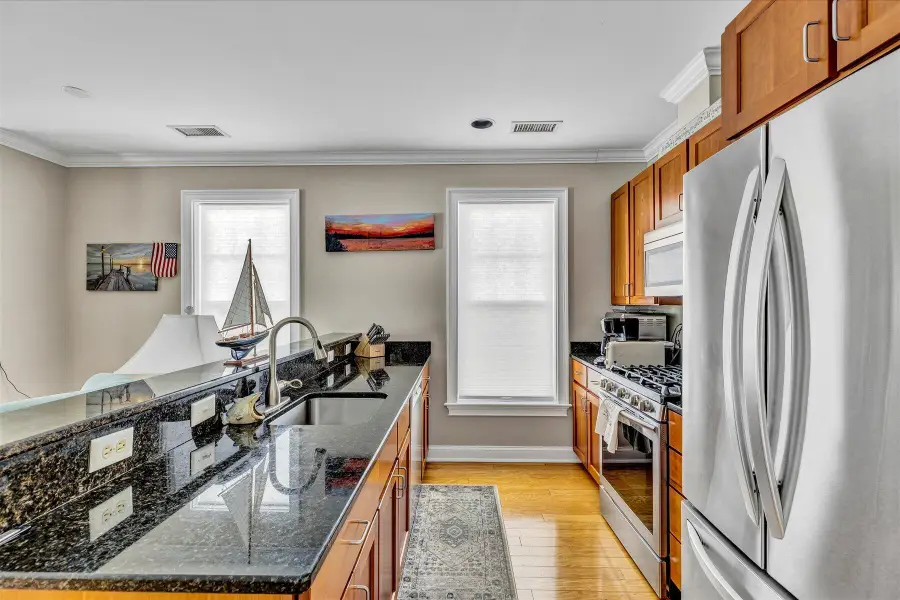 3 Honora Lane, Buzzards Bay, MA 02532 - #3