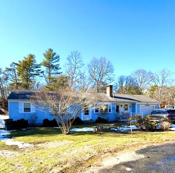 31 Galahad Circle, Osterville, MA 02655