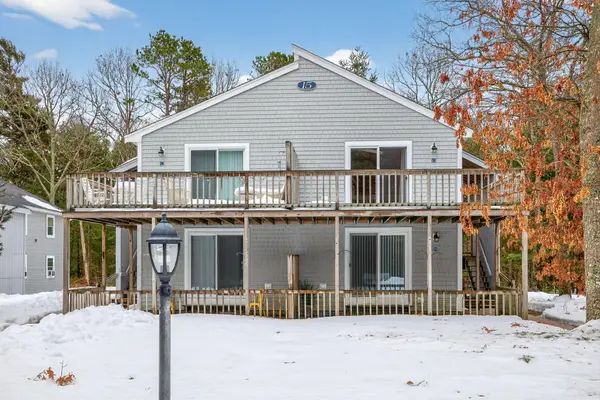 70 Cape Drive, Mashpee, MA 02649