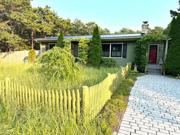 53 Highland Road, North Truro, MA 02652
