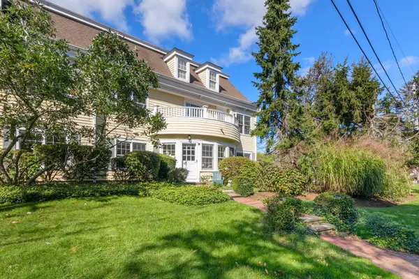 601 Route 28, Harwich Port, MA 02646