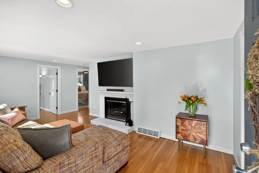 3 Januit Street, Sandwich, MA 02563 - #3