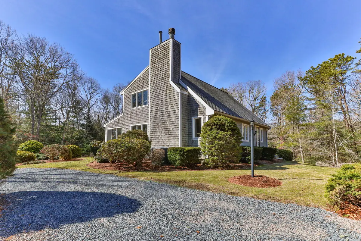 17 Claus Way, Marstons Mills, MA 02648 - #1