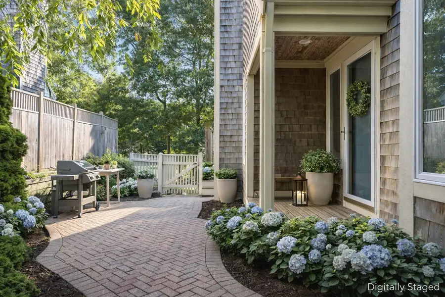 24 W Woods Circle, Yarmouth Port, MA 02675 - #2