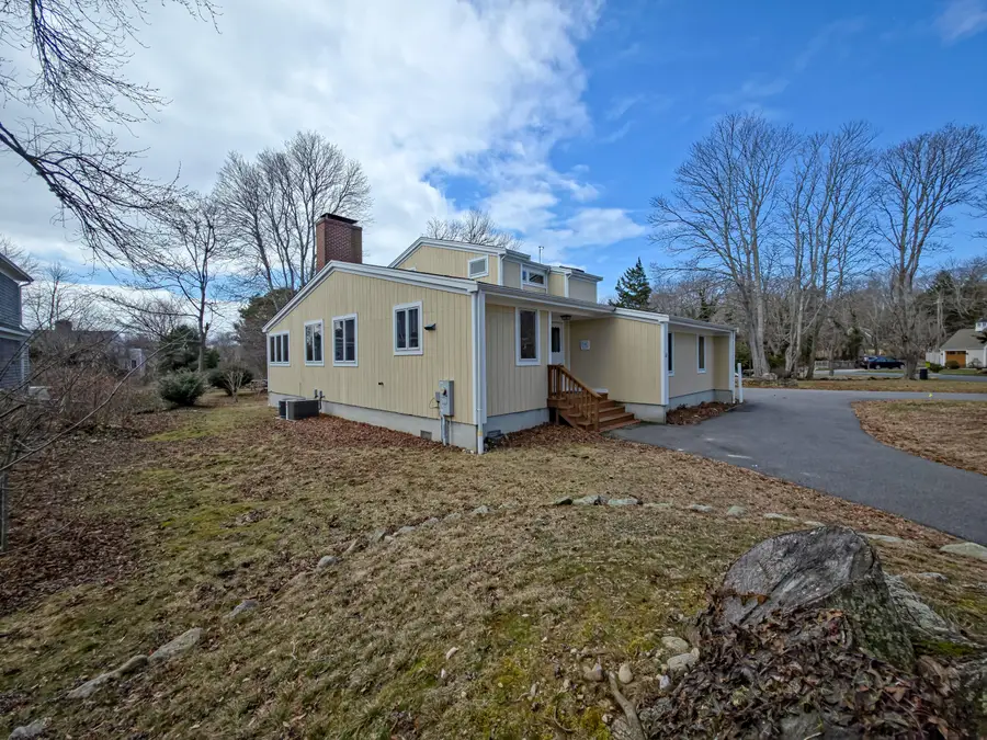 28 Pondlet Place, Falmouth, MA 02540 - #2