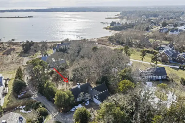 18 Winfield Way, Osterville, MA 02655