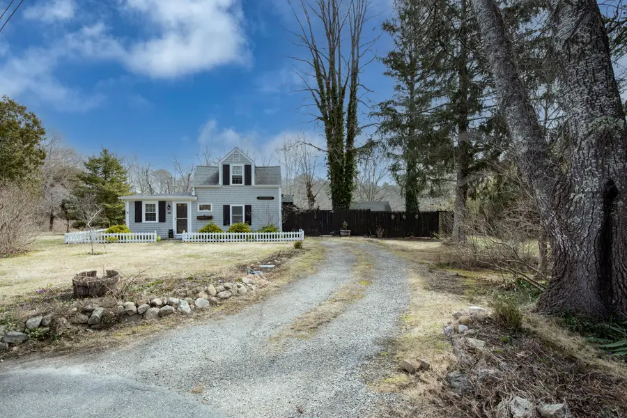 36 Lovells Lane, Mashpee, MA 02649 - #2