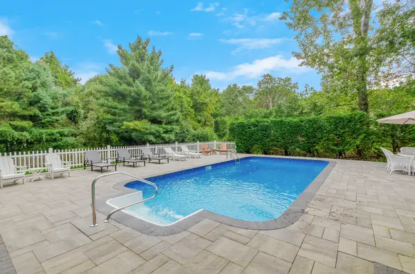 16 Morgan Way, West Barnstable, MA 02668