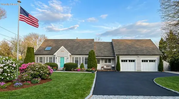 30 Elliott Road, Centerville, MA 02632