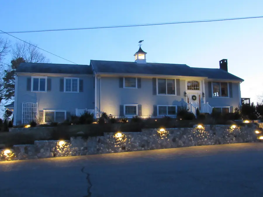 9 Fabyan Way, Buzzards Bay, MA 02532 - #3