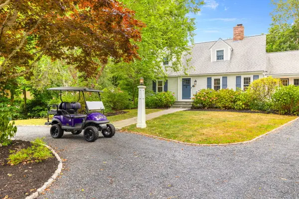 31 Inkberry Lane, North Falmouth, MA 02556
