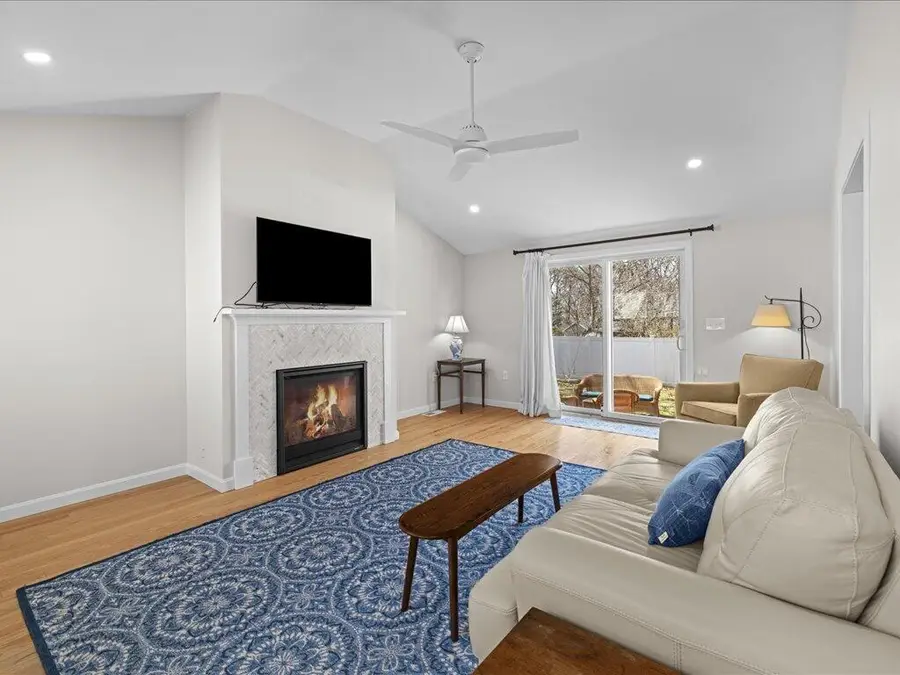 17 Swallow Street, Teaticket, MA 02536 - #2