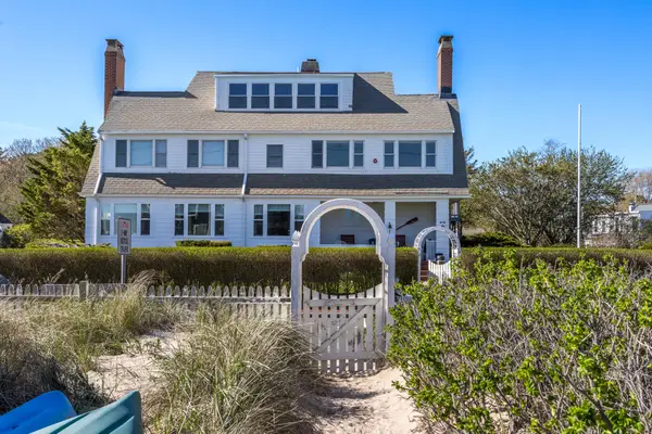 616 Commercial Street, Provincetown, MA 02657