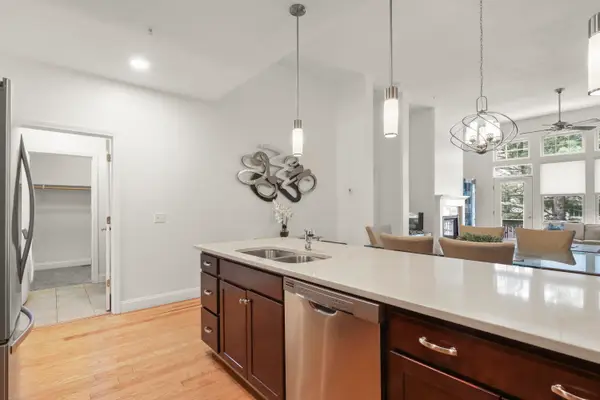 21 Grey Hawk Drive #UNIT 21, Mashpee, MA 02649