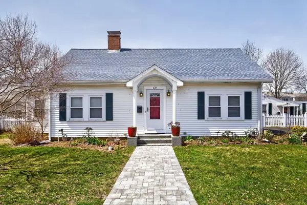 69 Spring Street, Hyannis, MA 02601