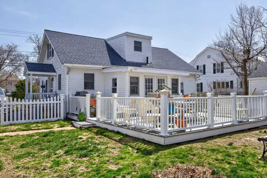 69 Spring Street, Hyannis, MA 02601 - #3
