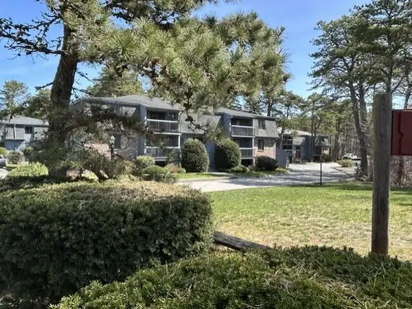 432 Old Chatham Road #APT 411, South Dennis, MA 02660