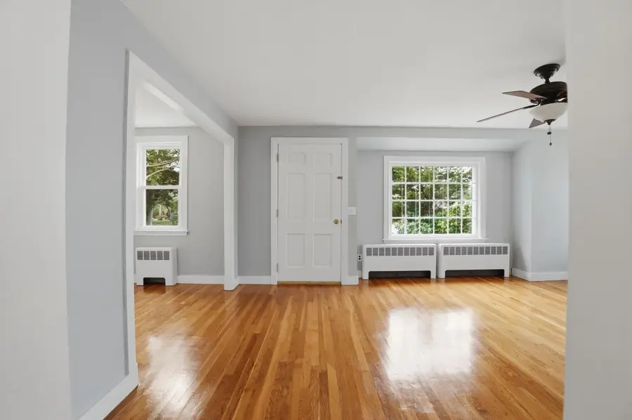 590 Sandwich Road, Teaticket, MA 02536 - #3