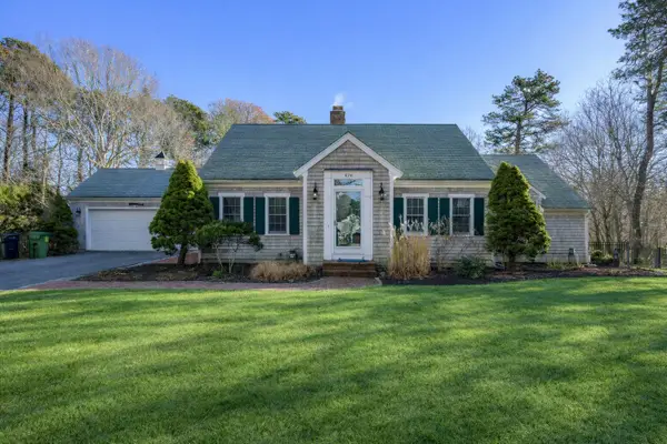 578 Huckins Neck Road, Centerville, MA 02632