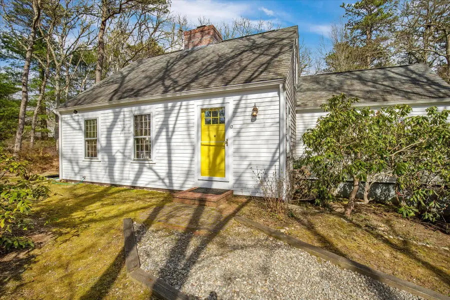 12 Highview Circle, Marstons Mills, MA 02648 - #2