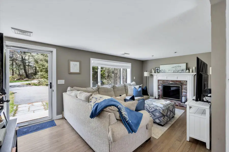 10 Guild Road, Forestdale, MA 02644 - #3