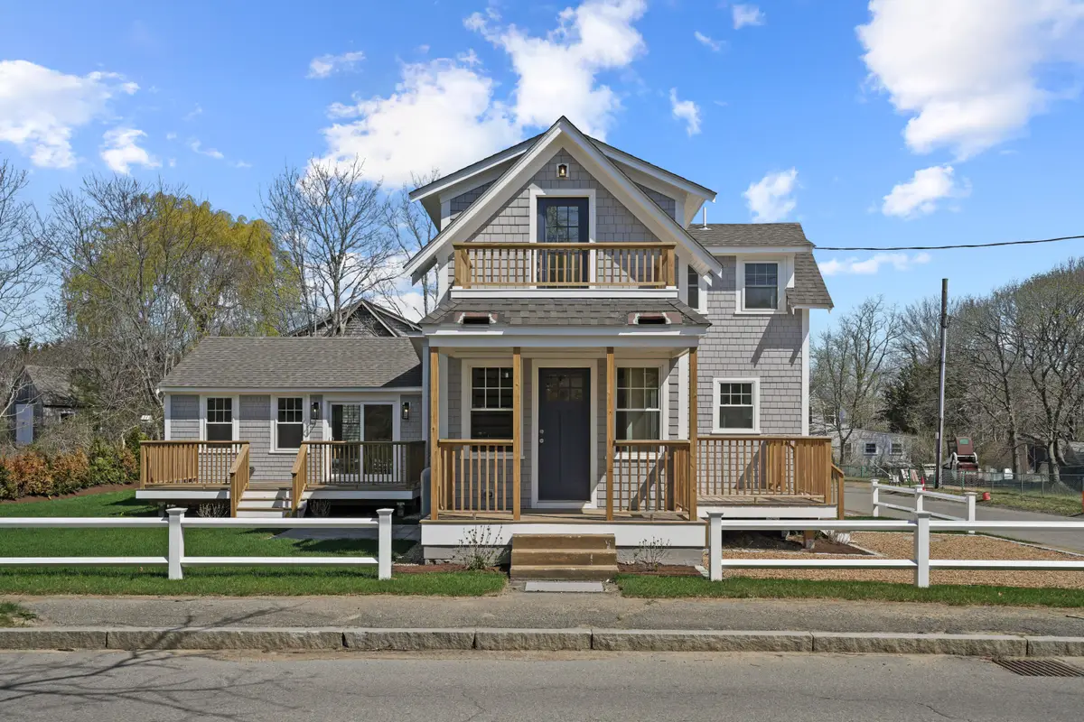 33 Vineyard Avenue, Oak Bluffs, MA 02557 - #1