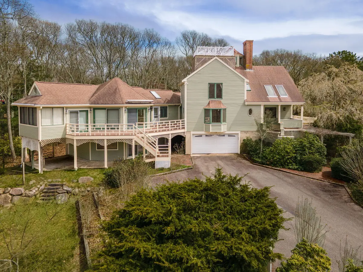2 Hibbs Lane, West Falmouth, MA 02540 - #1